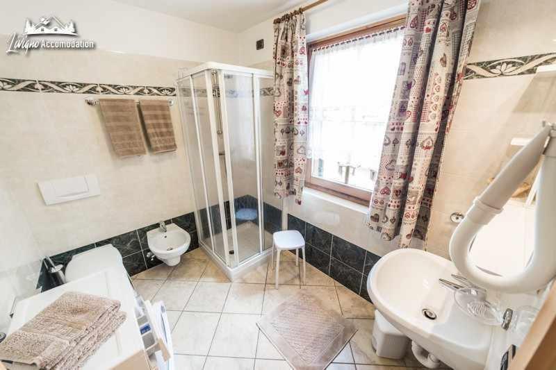 Baita Epi Cusini By Livigno Accomodation Room photo
